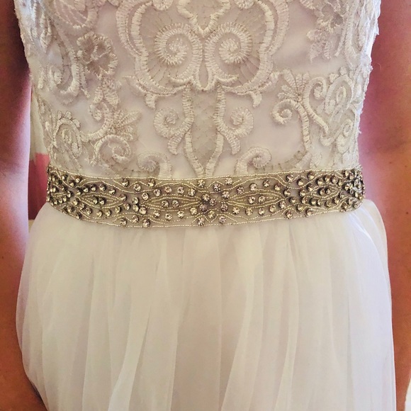 Wedding Dress - Picture 6 of 6